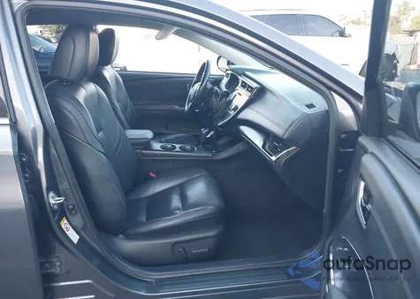 2016 Toyota Avalon Xle z USA, uszkodzony, nr VIN 4T1BK1EB5GU216802